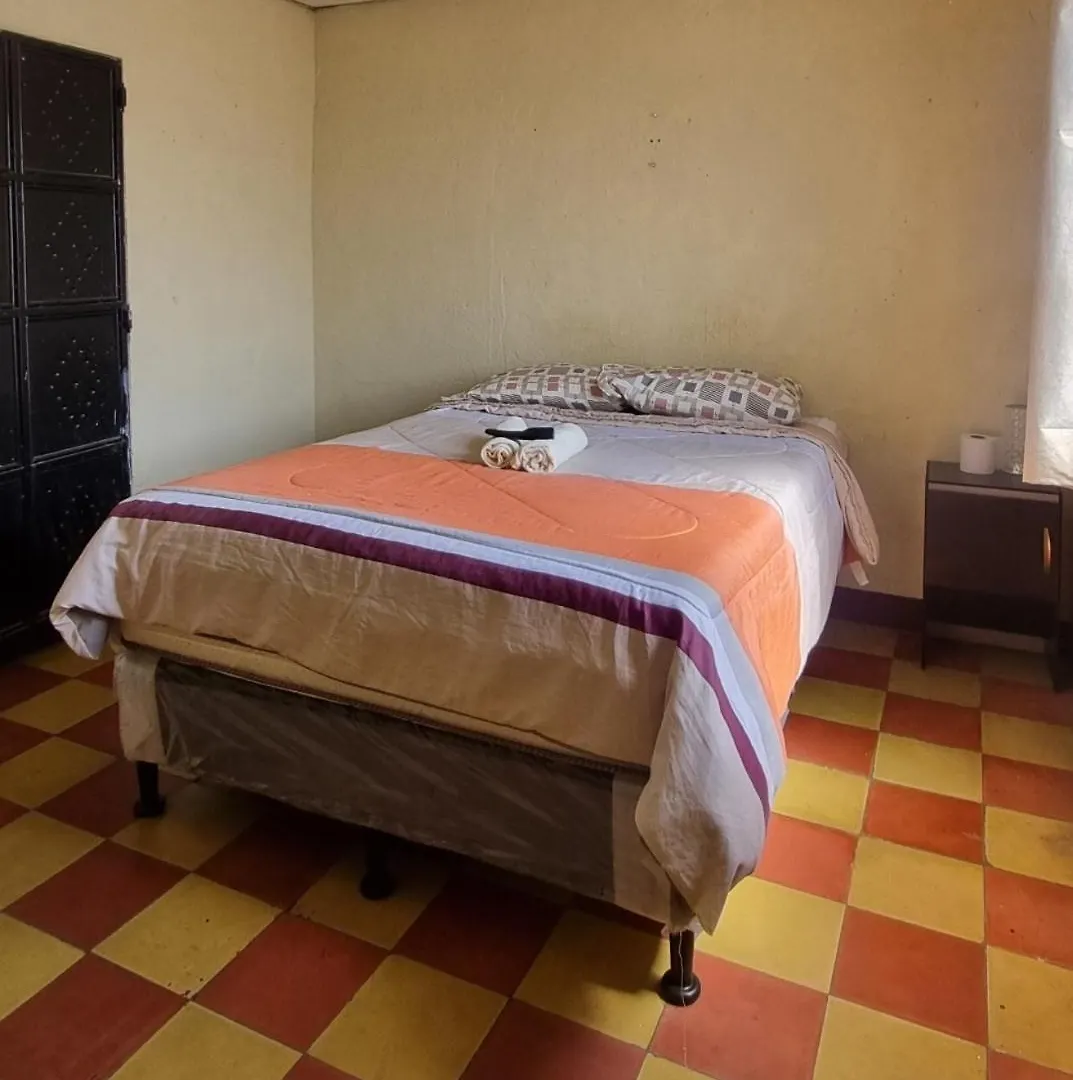 Konukevi Casa Valle De Panchoy Antigua Guatemala